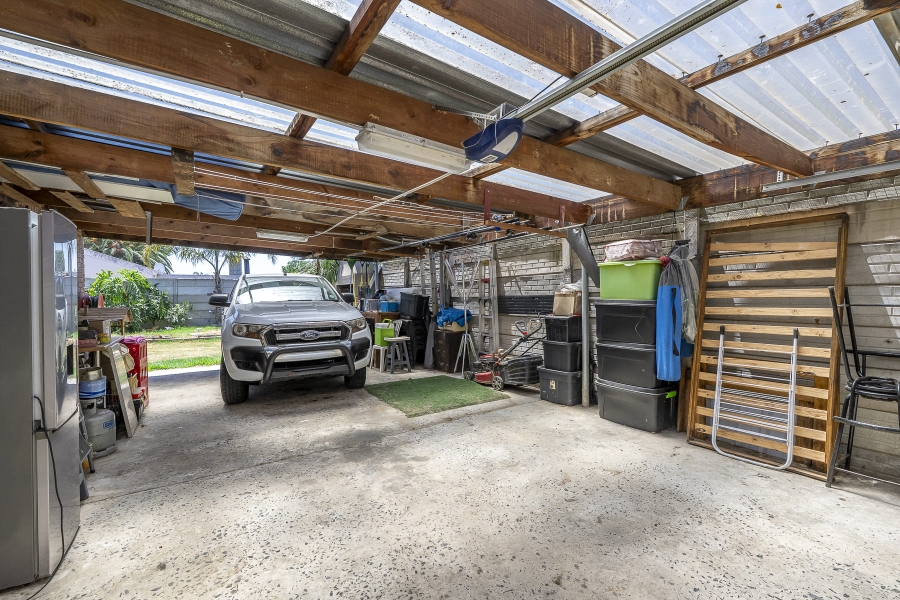 4 Bedroom Property for Sale in Bonnie Brae Western Cape